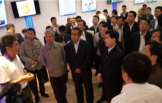 王荣书记曾存书记视察kaiyun入口新能源