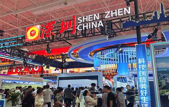 kaiyun入口光伏扬水亮相第十五届喀交会 ,为中亚南亚农林畜牧渔生产提供光伏水生态解决方案